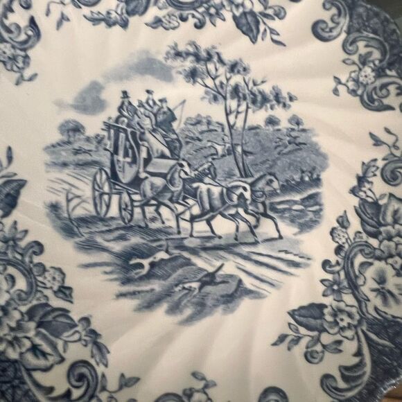 Johnson Bros Ironstone Hunting Country blue and White Small Plates set of 3 - Picture 3 of 6